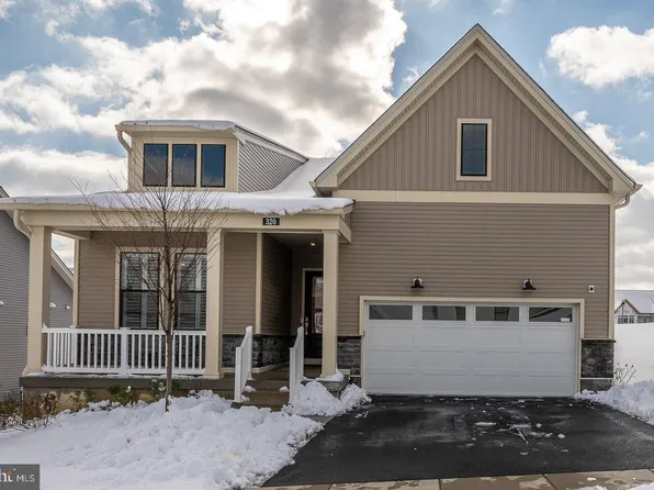 320 Lipizzaner Way, Downingtown, PA 19335