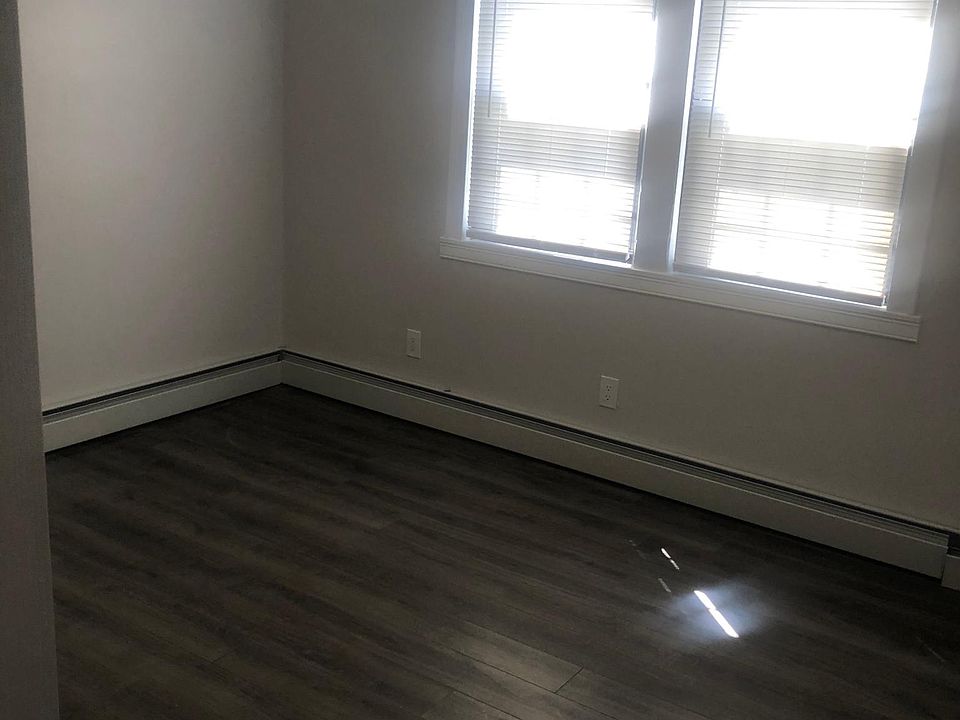 2nd image of 59 Colonial Dr #2