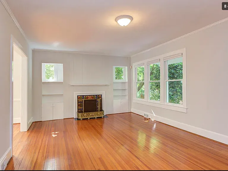 Large Living Room with Fireplace
