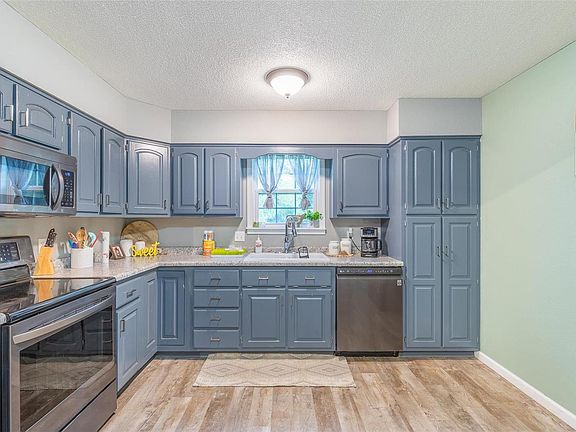 4th image of 177 Mint Ln