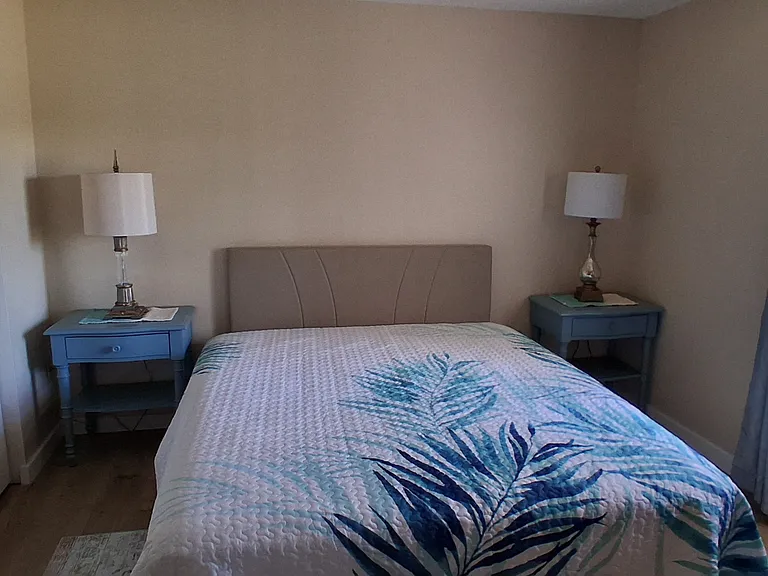 441 Rubens Dr E — Photo 14