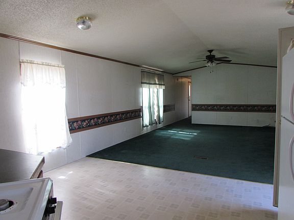 5th image of 1605 Donalynn Dr Lot 40