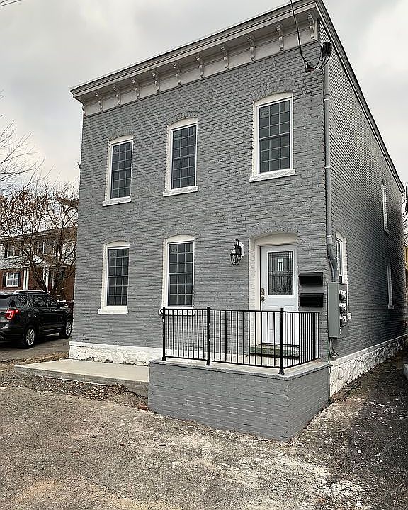 1st image of 274 Walsh Ave