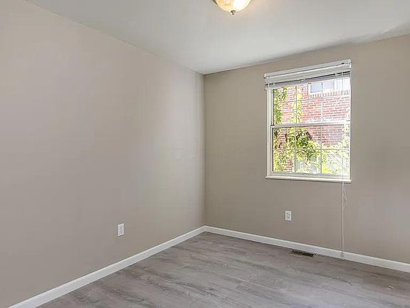 4th image of 86 W 8th Ave APT B
