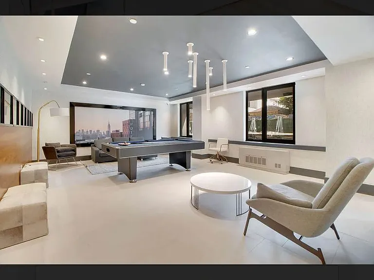 1802 Ocean Ave #2K — Photo 9