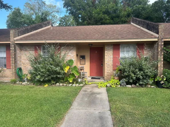 101 Willenberg St APT 8, Lake Jackson, TX 77566