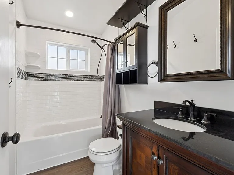 265B Texas Ave — Photo 8