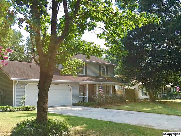 3rd image of 14920 Clovercrest Dr SE