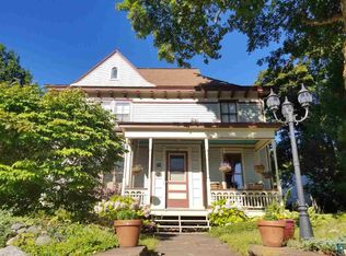 17 S 6th St, Bayfield, WI 54814