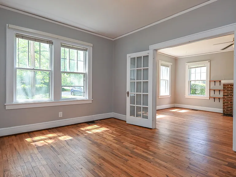 1095 Oconee St — Photo 16