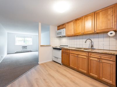 236 Low St APT 11, Newburyport, MA, 01950
