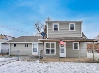 3561 Liverpool Rd, Lake Station, IN 46405