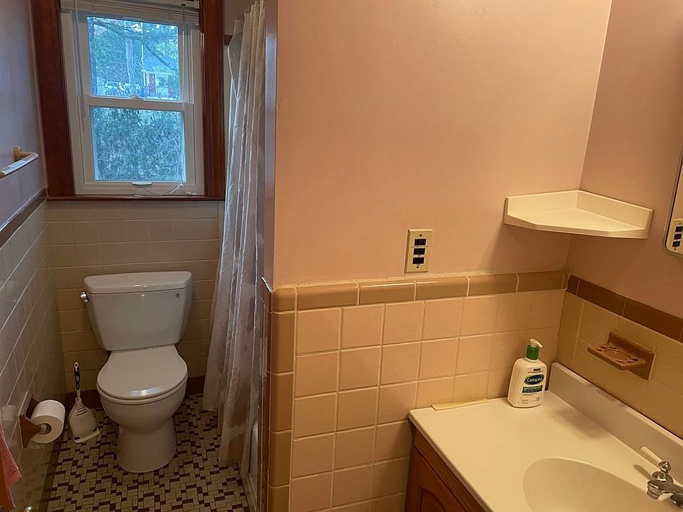 17 Woodard Rd, Walpole, MA 02081 Zillow