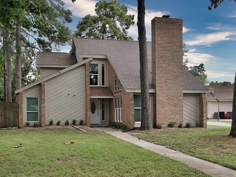 5111 Pinewilde Dr — Photo 1