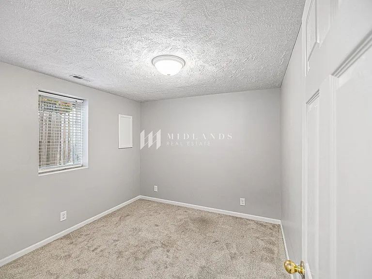 4219 N 171st Ave — Photo 15