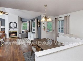 19527 Highland Ridge Dr, Eagle River, AK 99577