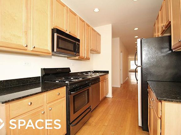 2nd image of 4812 N Winchester Ave
