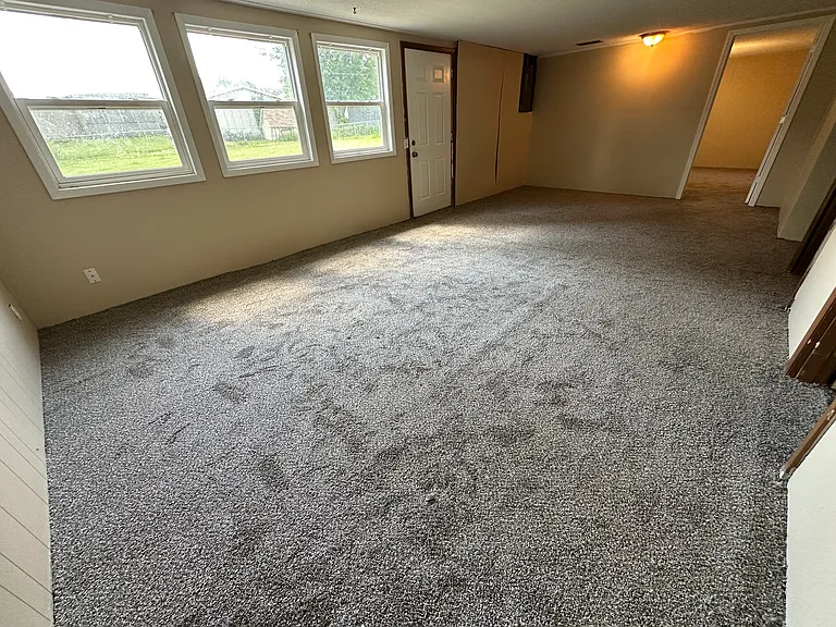 3915 Terrace Hill Dr NE — Photo 6