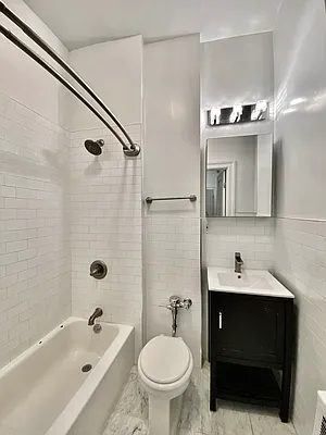 Rented by Waverly Realty Associates | media 8