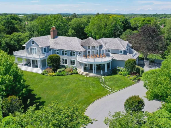 36 Sagg Pond Ct, Sagaponack, NY 11962