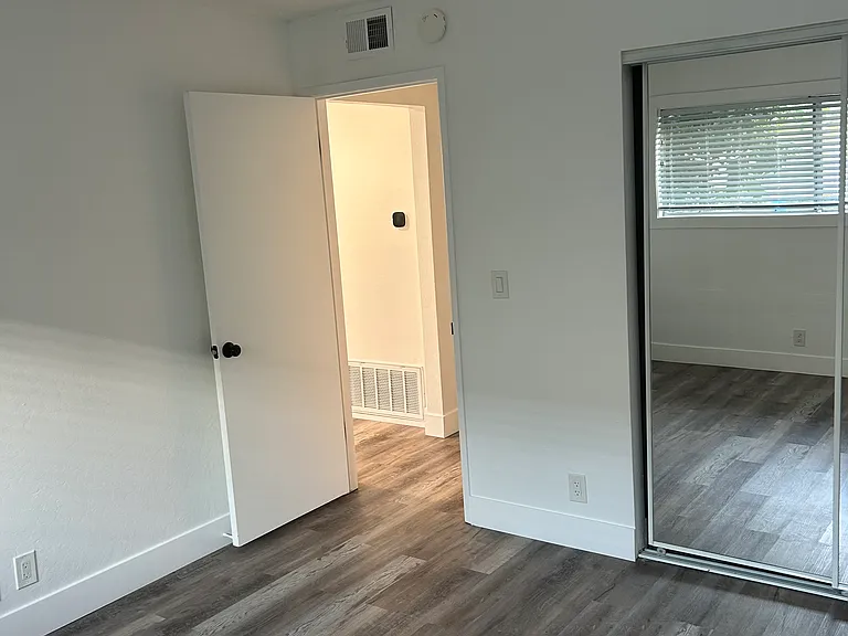 32633 Brenda Way #1 — Photo 4