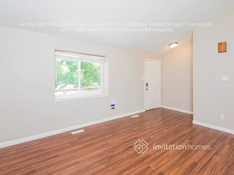 12040 Grape Way — Photo 5