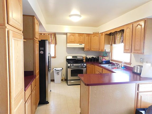 5th image of 331 N Elmwood Ave