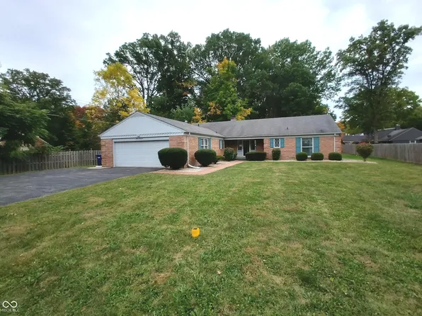 1321 Greenway Dr, Anderson, IN 46011