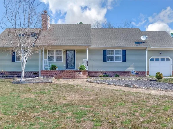 333 W Gibbs Rd, Knotts Island, NC 27950