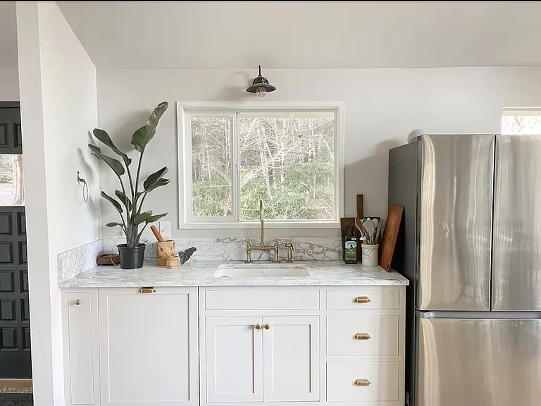 8200 Hansen Rd NE — Photo 6
