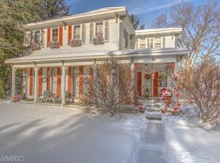 300 W Grove St, Greenville, MI 48838