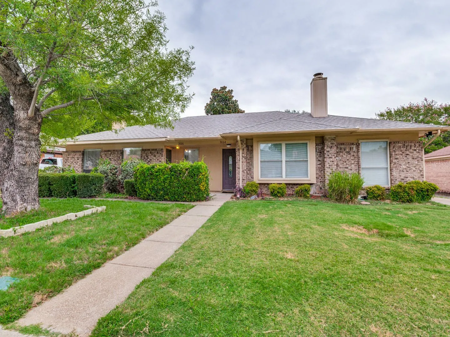3006 Post Oak Drive — Photo 1