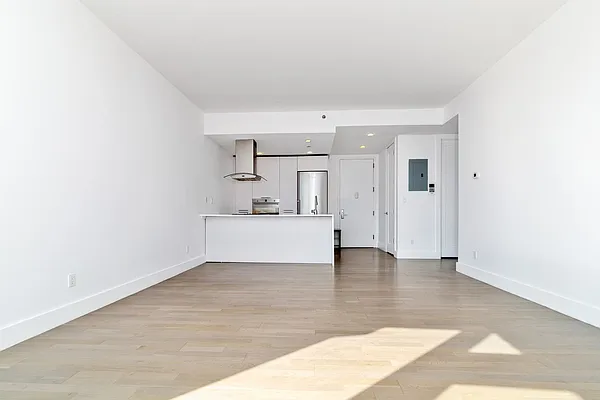 Sold by Compass | media 9