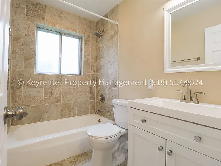 11621 N 103rd East Ave — Photo 39