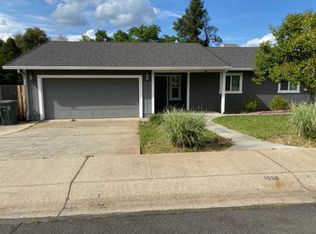 1958 S Ridge Dr, Redding, CA 96003