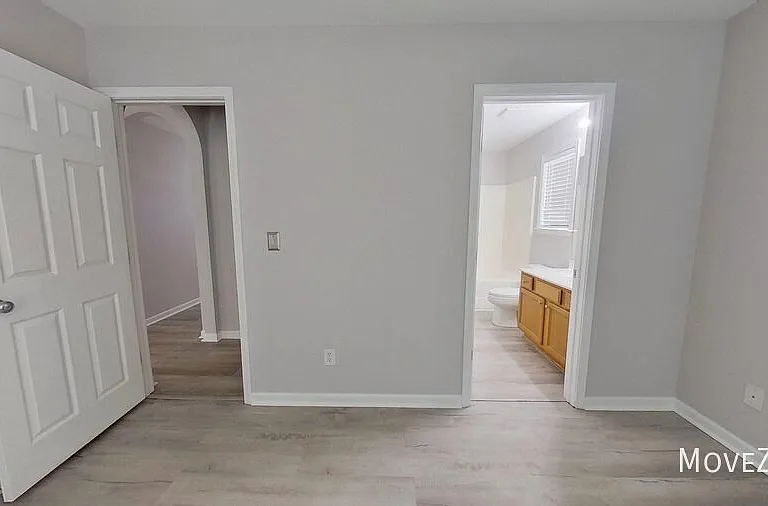 1347 Parkland Way — Photo 17