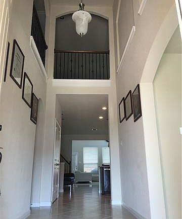 4th image of 4122 Horseshoe Ln