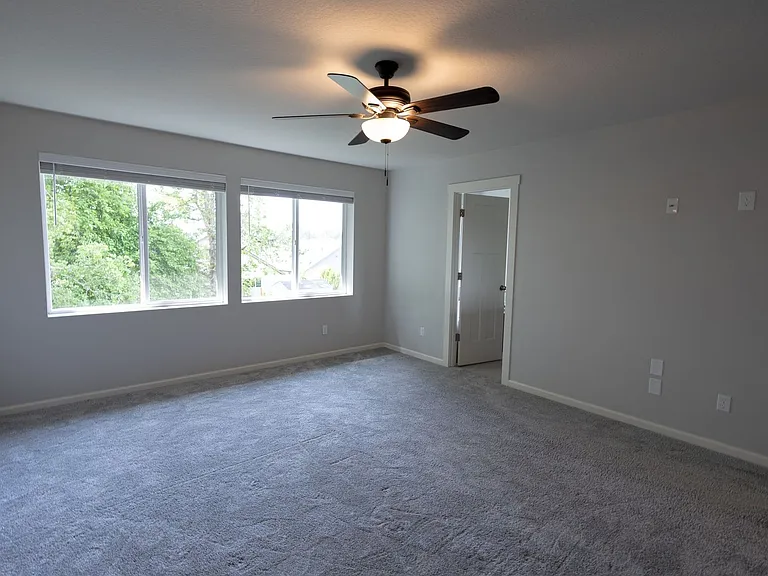 13309 NE 114th Way — Photo 8