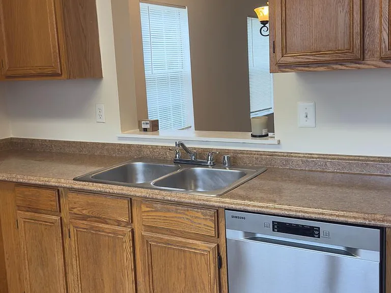 7290 Mahogany Dr #2 — Photo 8
