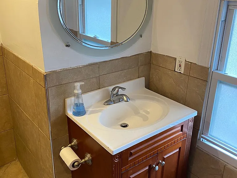 3212 Winter St #1 — Photo 10
