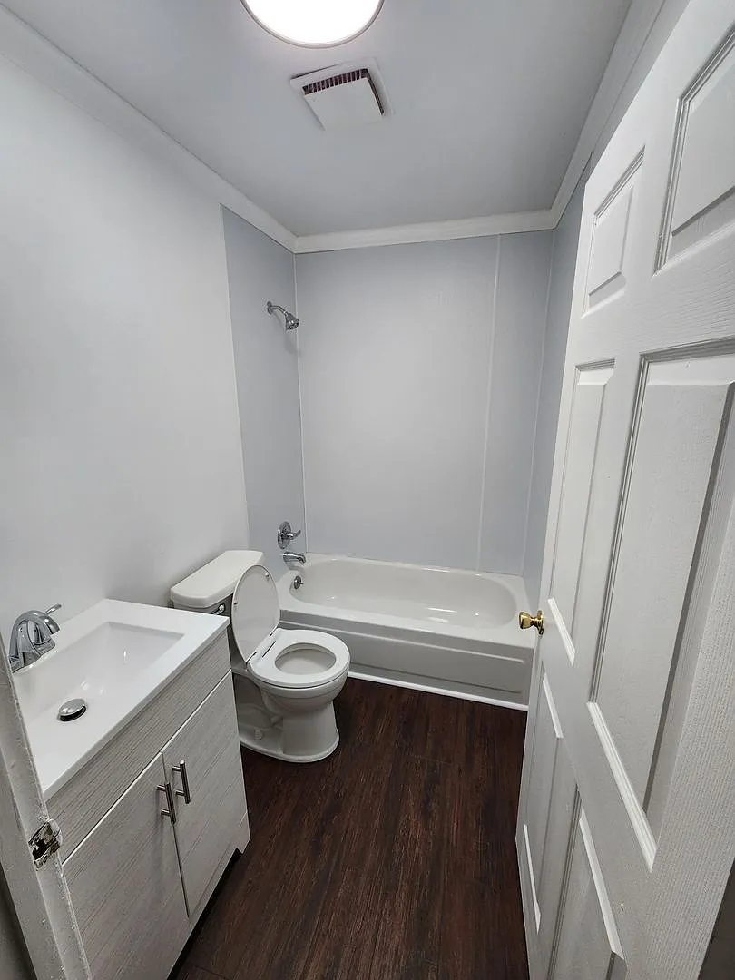 314 Brookside Drive — Photo 1