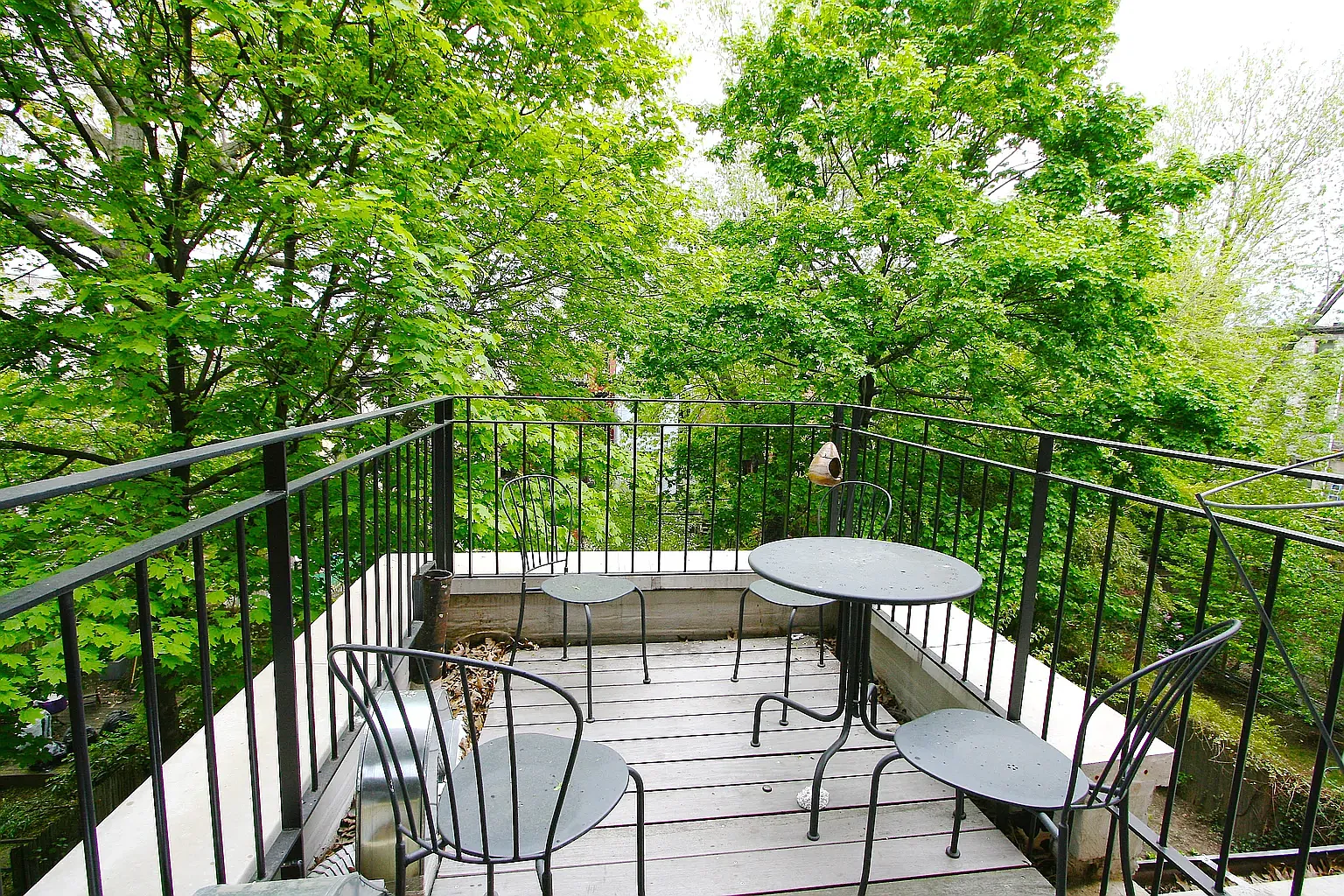 127 Prospect Place — Photo 3