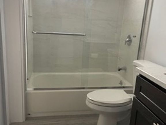 5th image of 3618 Vinton Ave #5