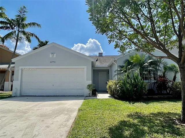 13772 SW 145th Ter — Photo 12