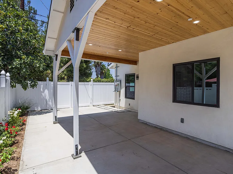 17905 Bullock St #1/2 — Photo 13