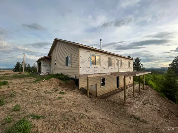 740 3rd St, Potlatch, ID 83855