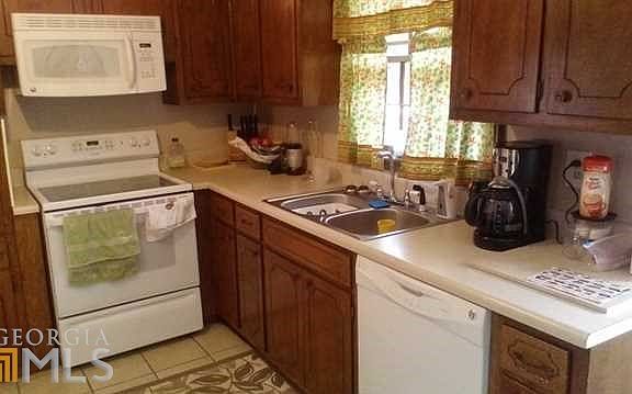 5th image of 2981 NE Lori Ln