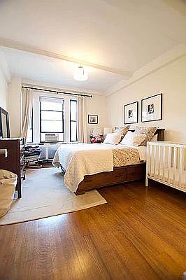 5th image of 106 W 69th St #B6