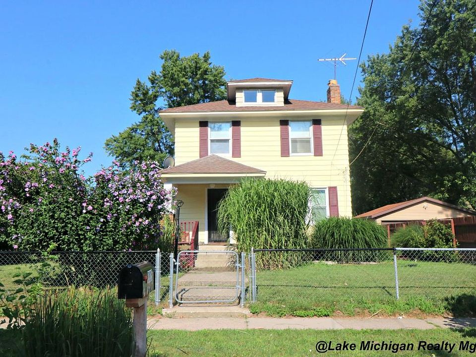 1st image of 3925 Madison Ave SE