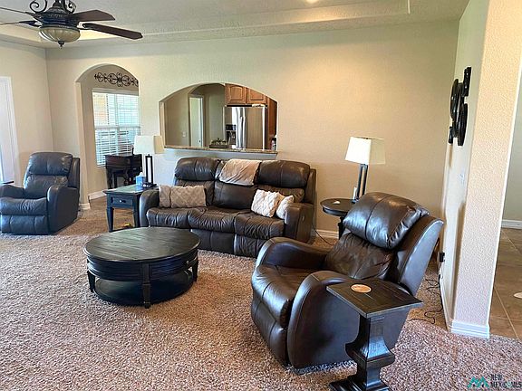 2nd image of 1201 W Desert Sage Rd